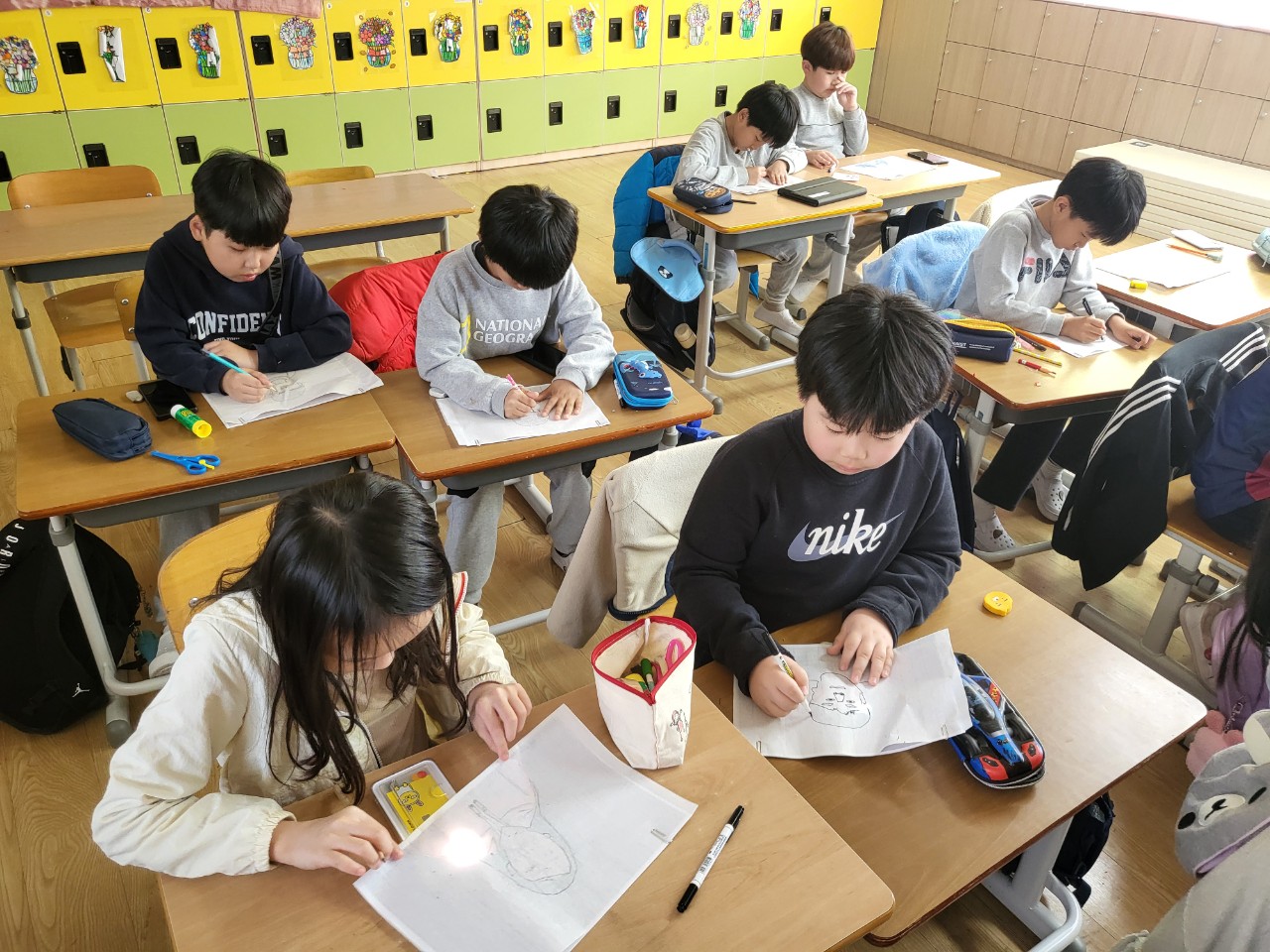 2025. 문상초등학교-3학년 미술 창작과 감상- 강세황 자화상-68195312101