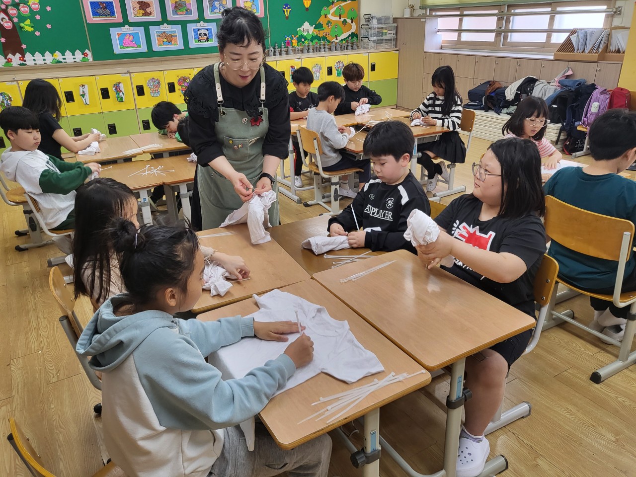 2025. 문상초등학교-3학년 미술 창작과 감상- 천연염색-68346574038