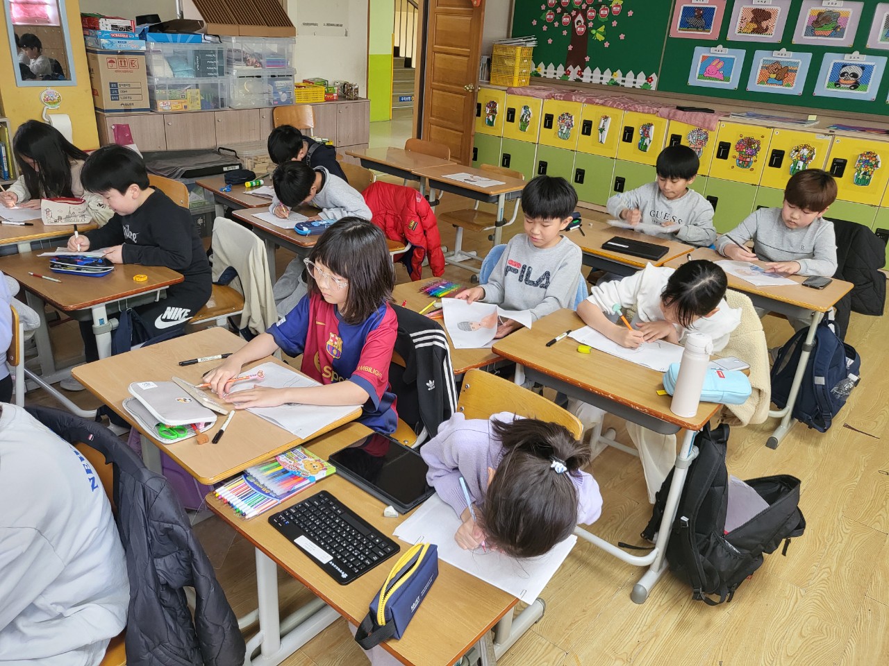 2025. 문상초등학교-3학년 미술 창작과 감상- 강세황 자화상-68195312099