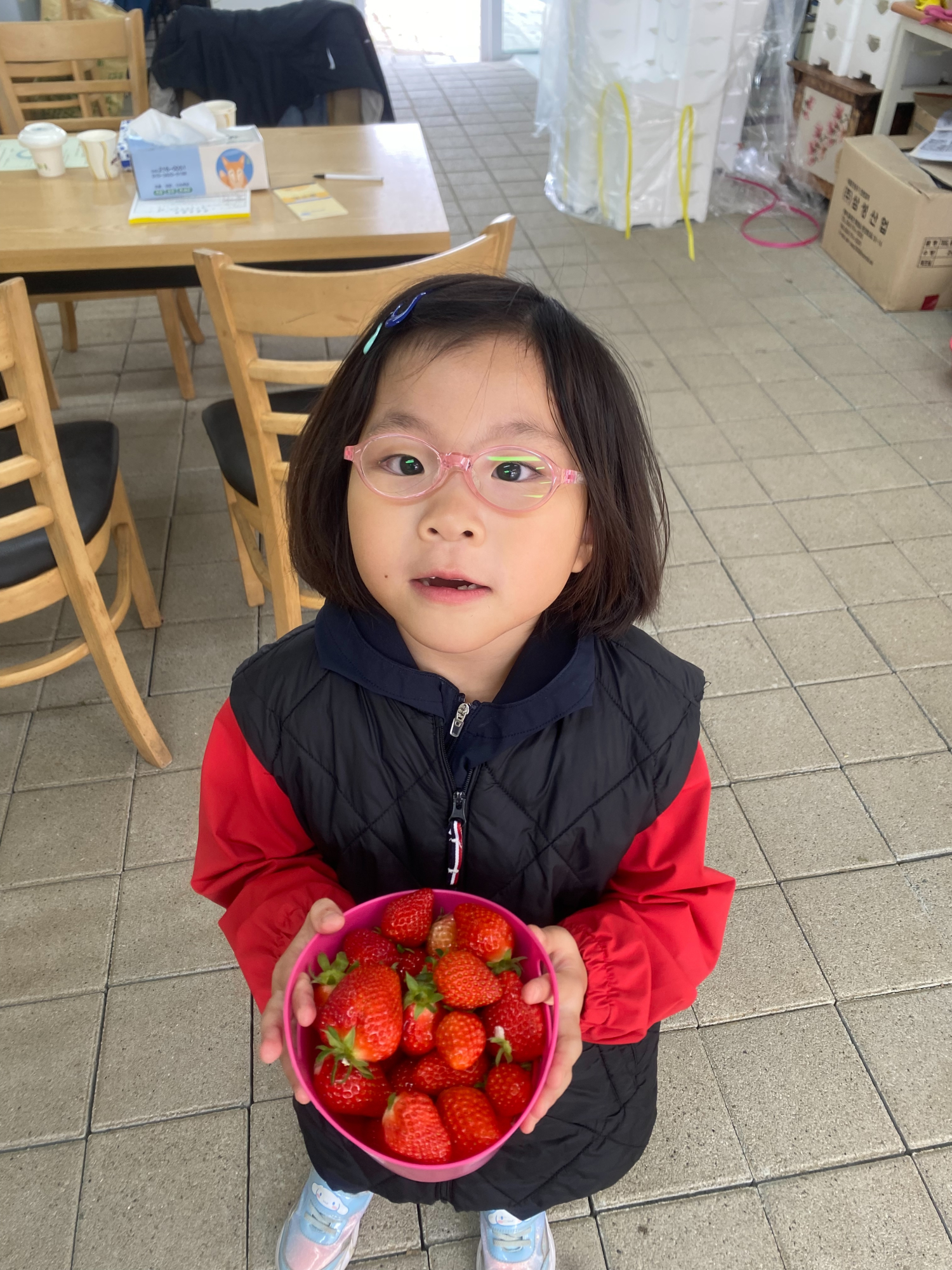 KakaoTalk_20250514_130045503_23