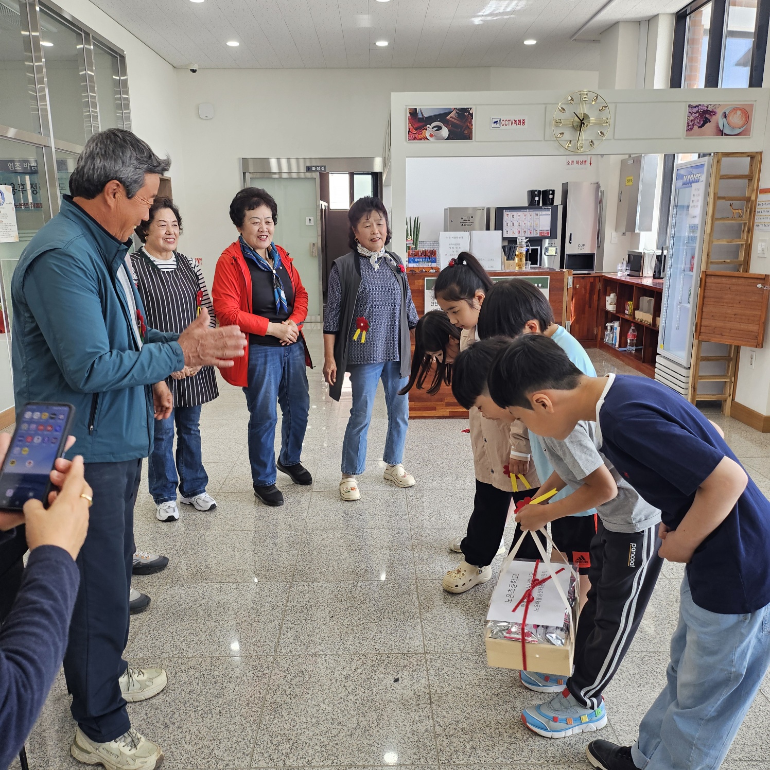 KakaoTalk_20250508_115639177_01