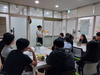 낭독1.jpg