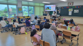 1학기 다문화이해교육 사진(1-1).jpg