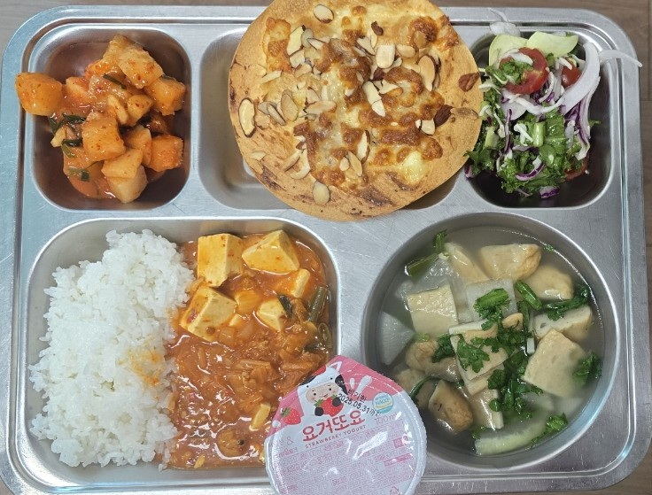 중식 식단 이미지
