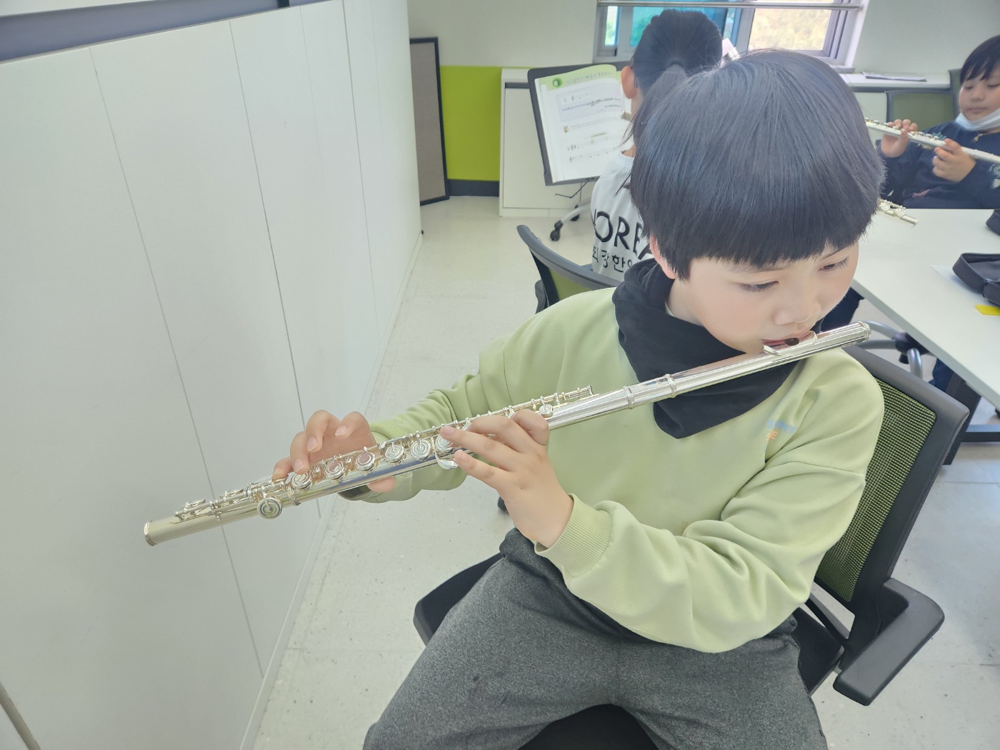 KakaoTalk_20250515_092738496_04