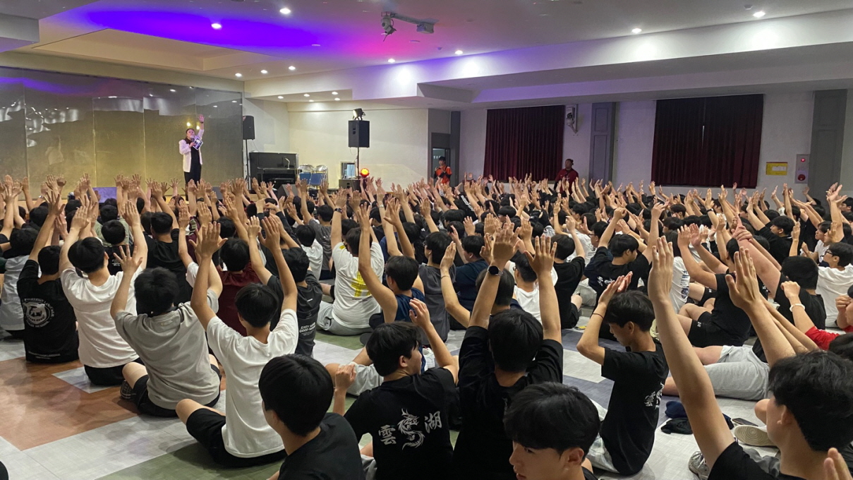 [꾸미기]KakaoTalk_20250521_222826729_23