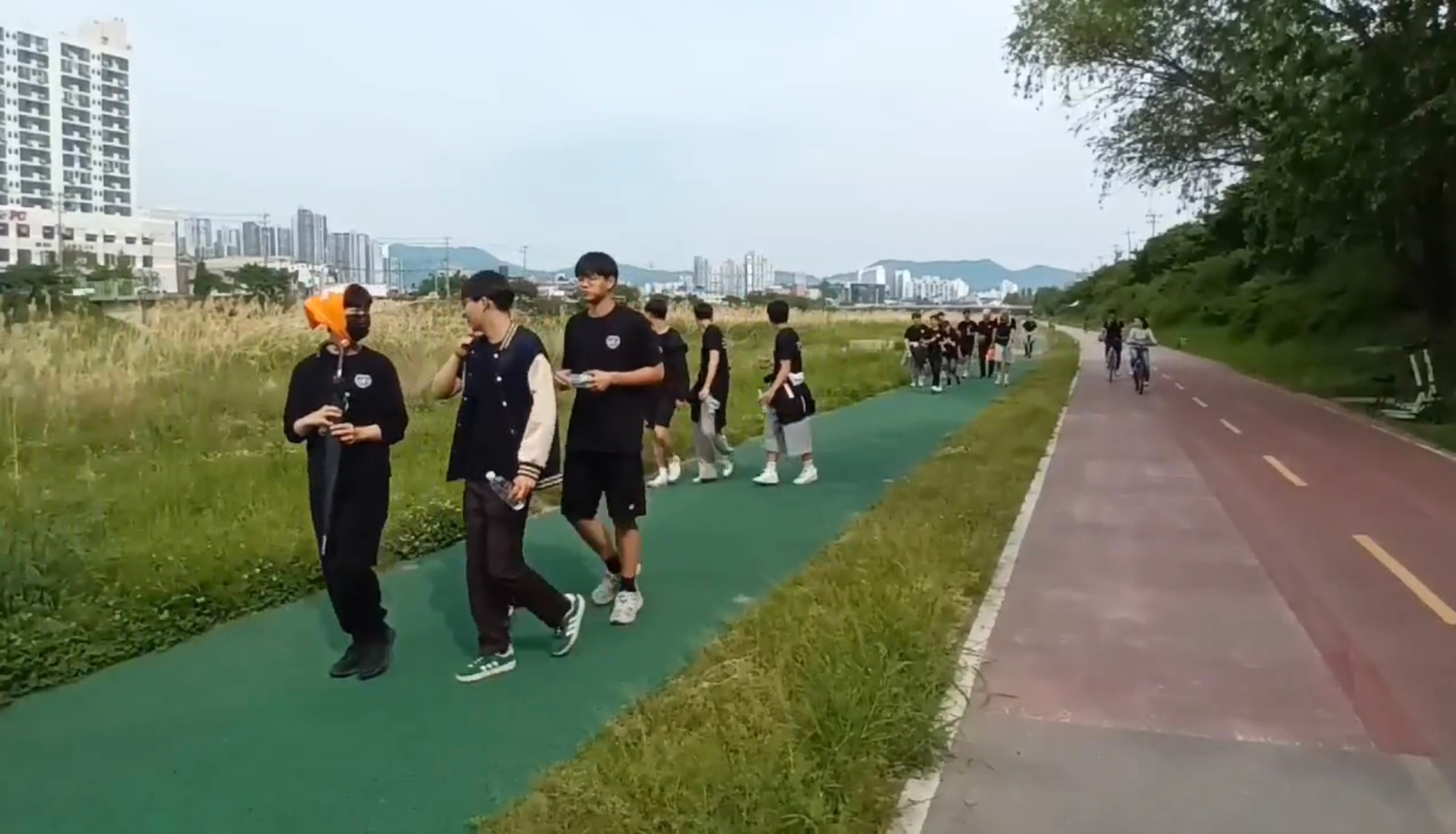 KakaoTalk_20250515_215835802_01