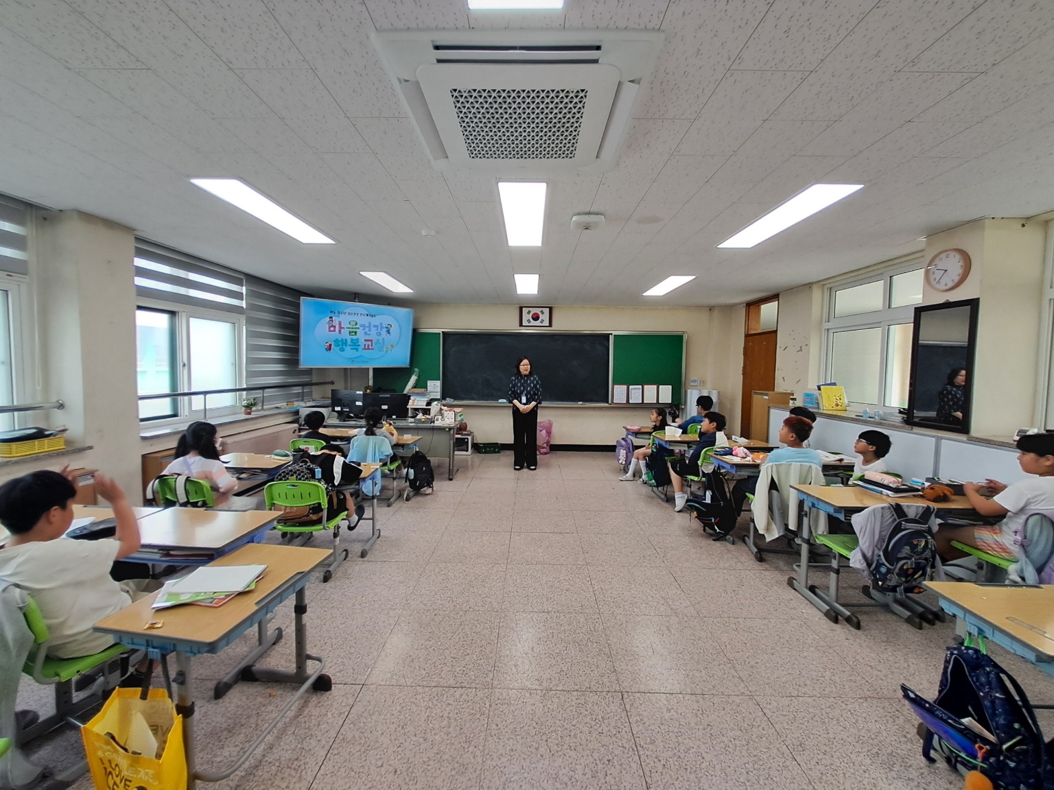 KakaoTalk_20250520_120226783_01