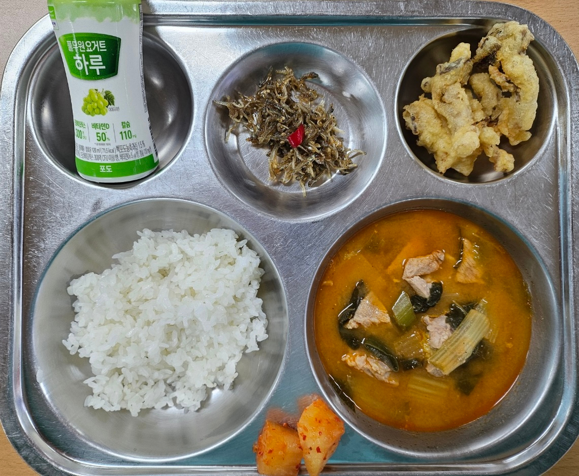 중식 식단 이미지