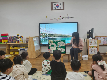 새싹_동시_우리 동네 냄새 여행.jpg