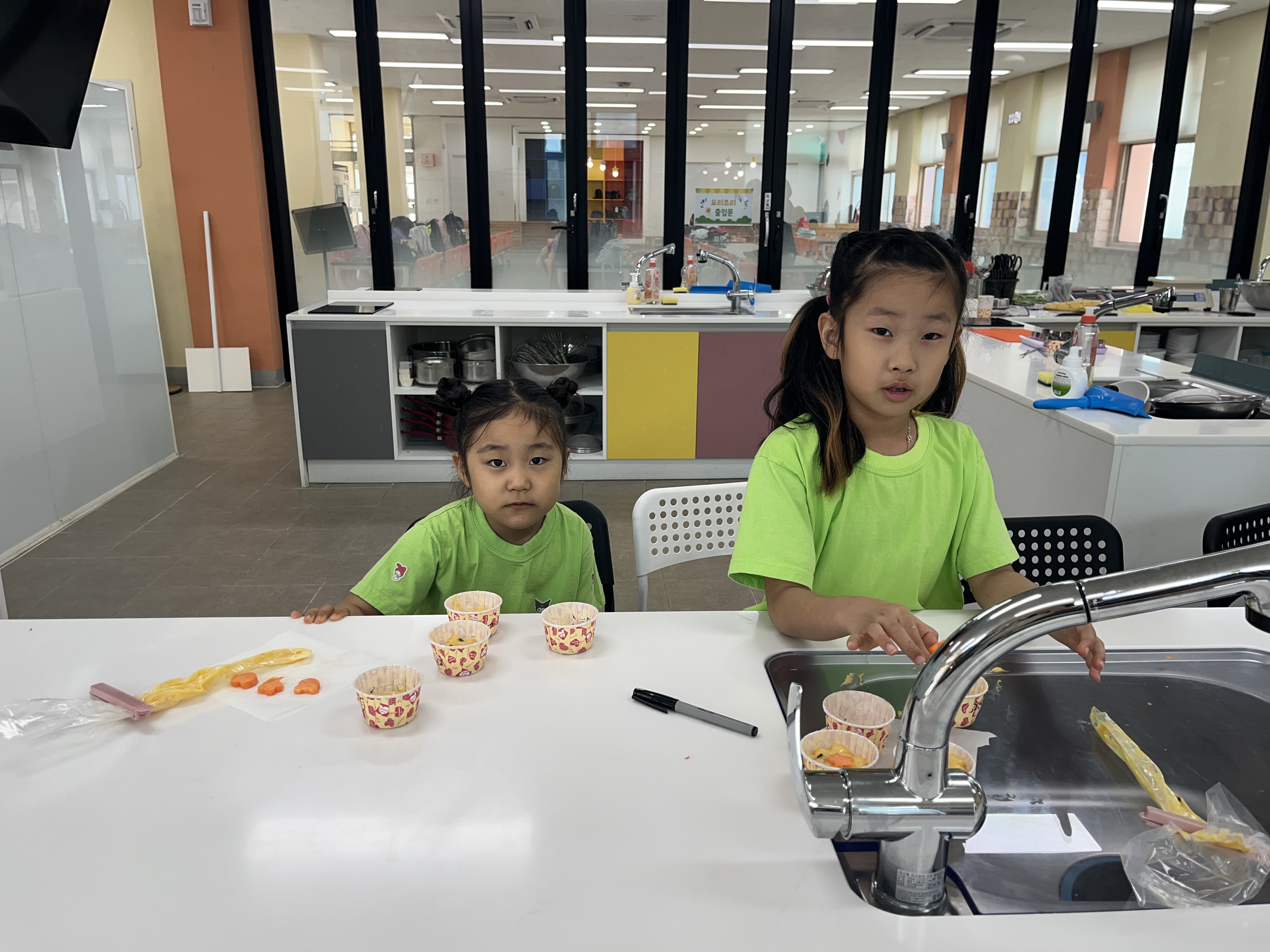 KakaoTalk_20250610_211049264_06.jpg