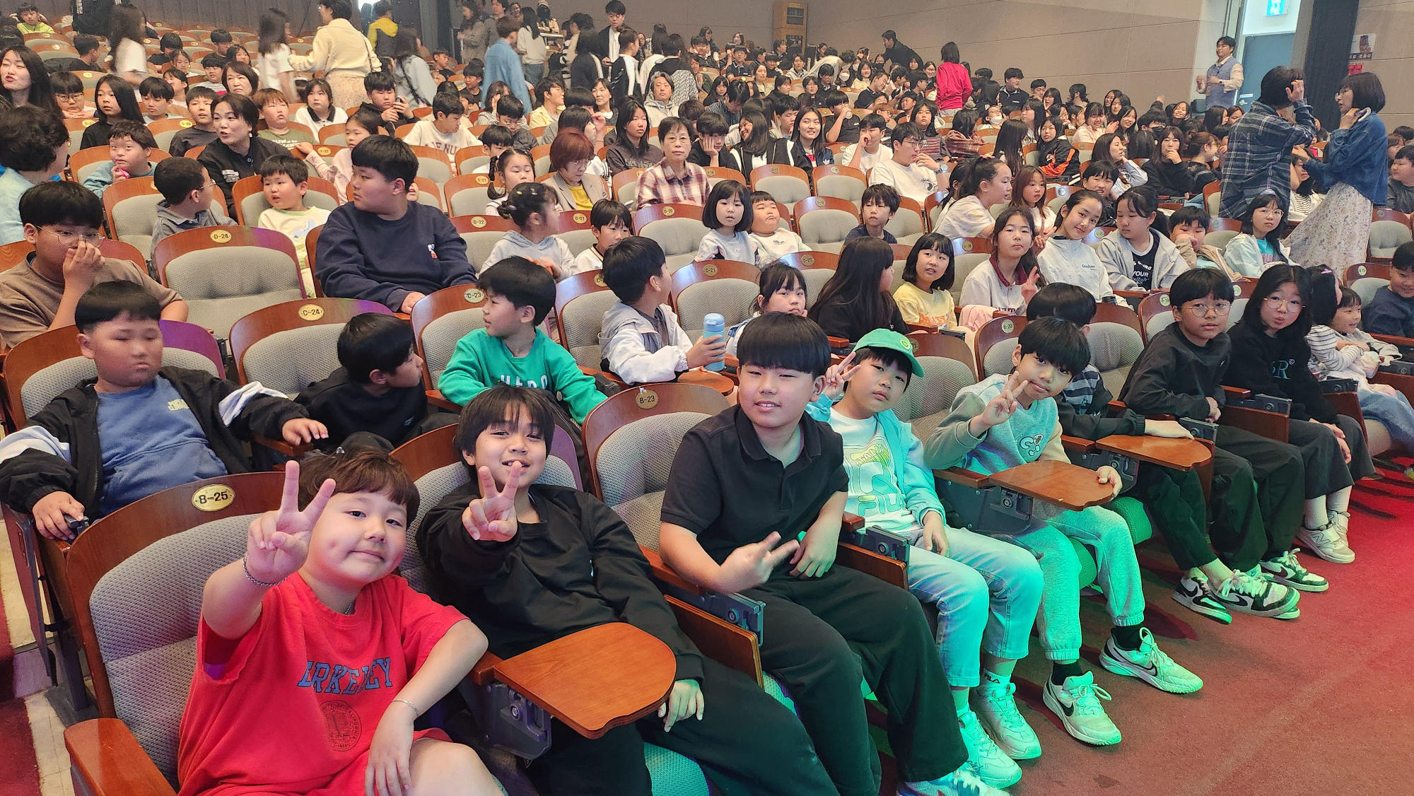 KakaoTalk_20250618_124004974_04