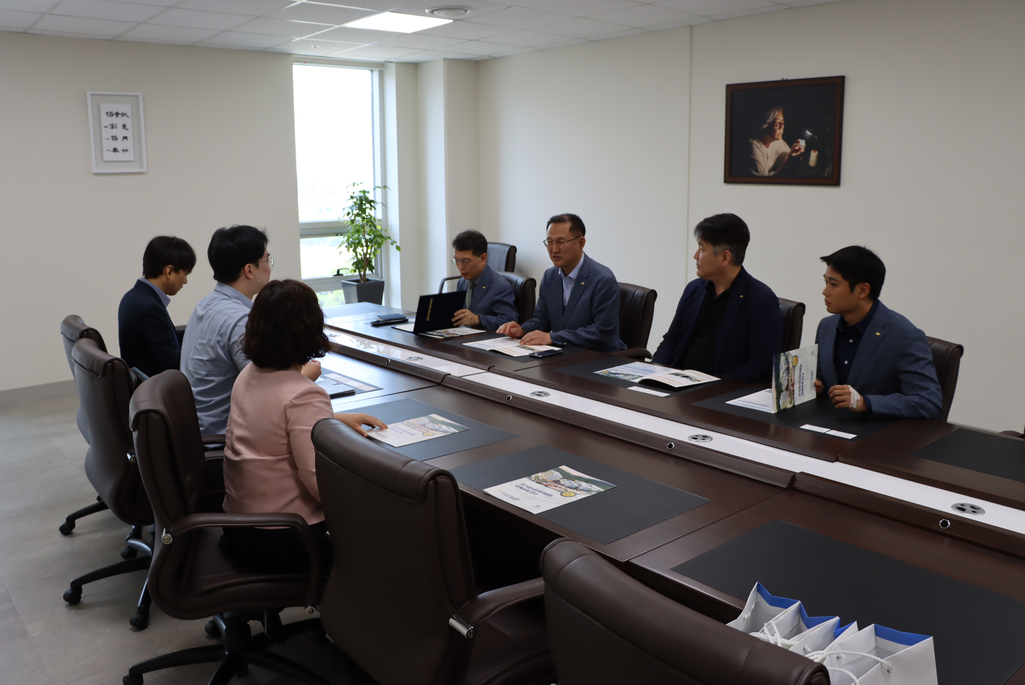 5.26.한국전기공사협회MOU1.jpg