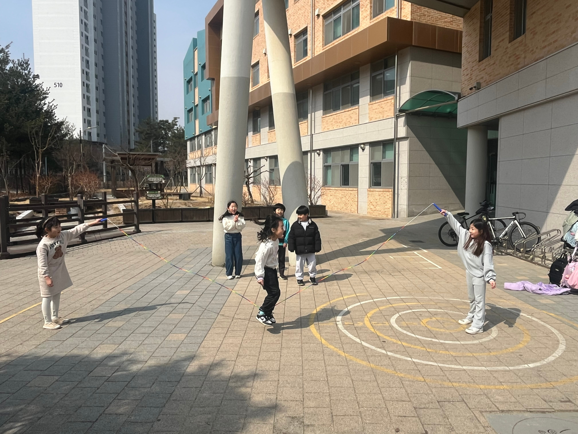 KakaoTalk_20250407_124315373_05
