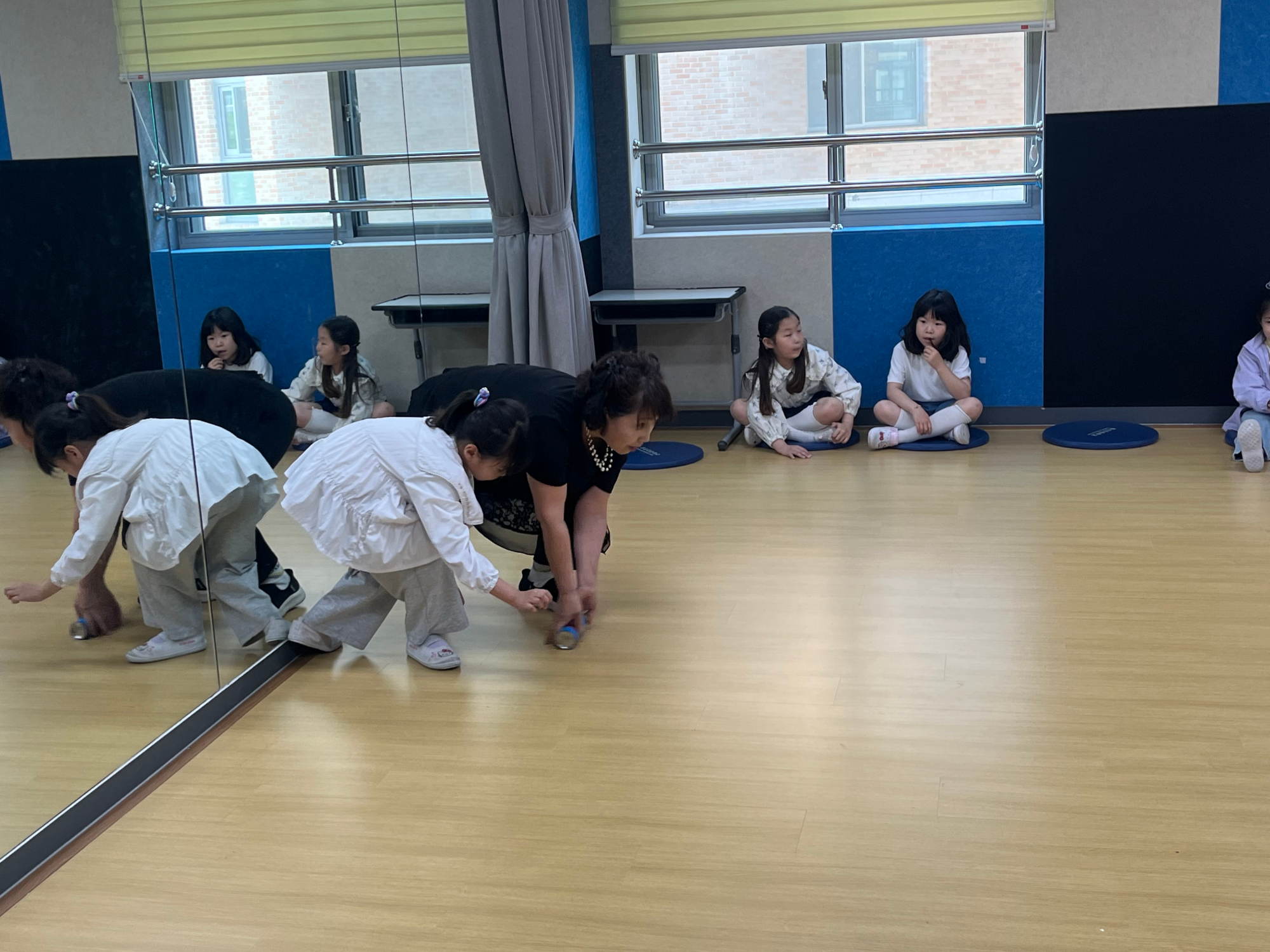 KakaoTalk_20250512_105233486_04