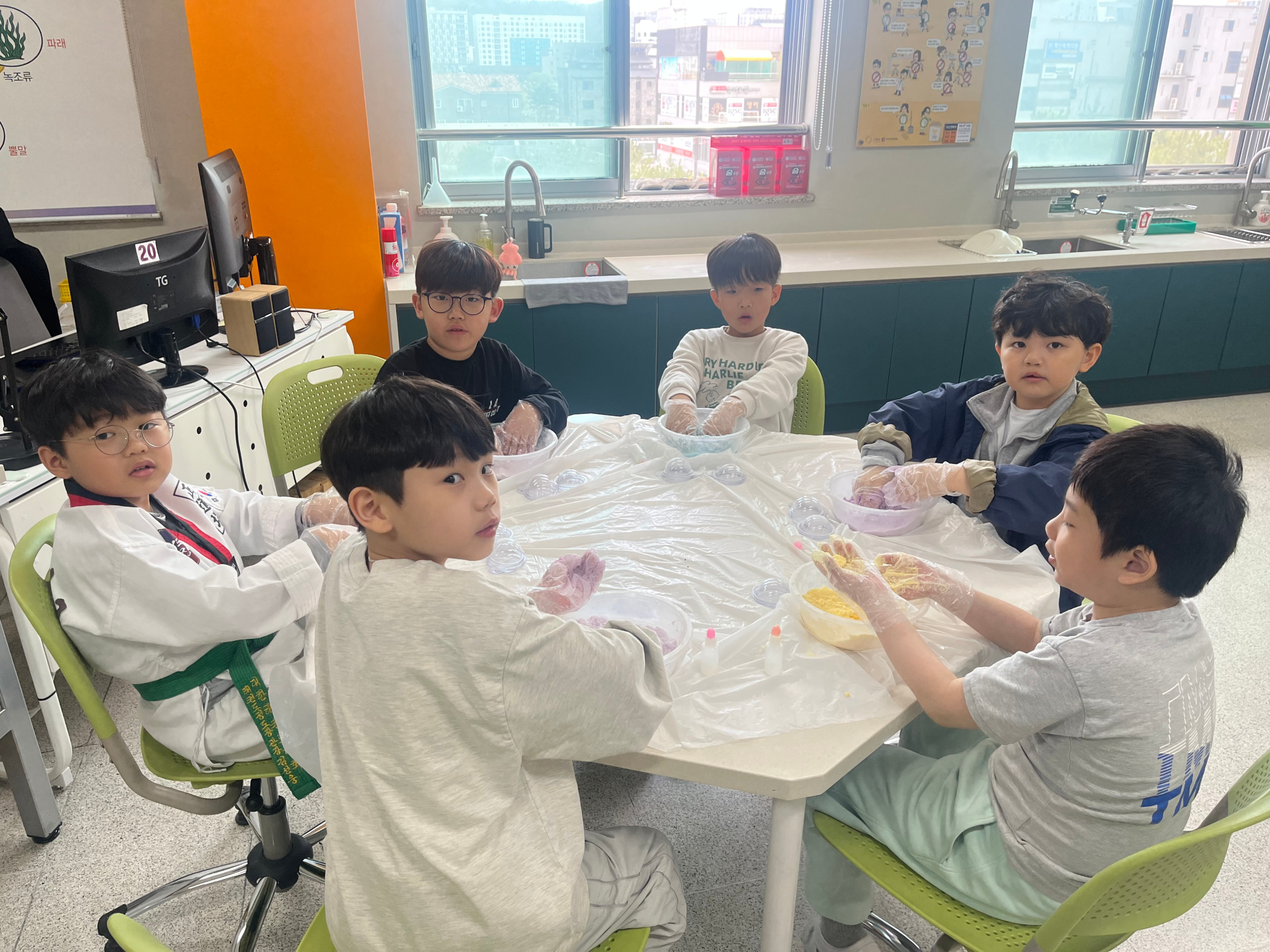 KakaoTalk_20250421_145424775_02