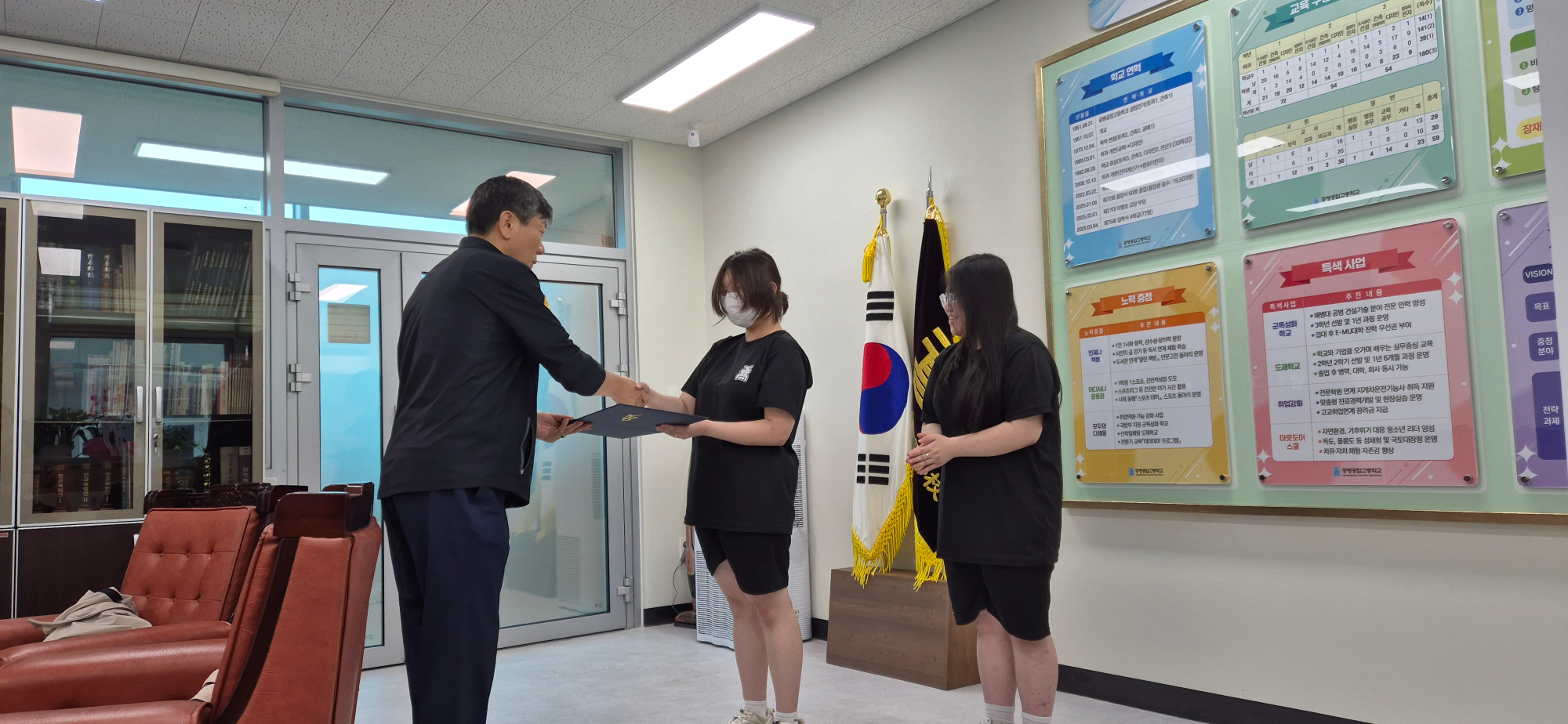 KakaoTalk_20250627_185538190_06