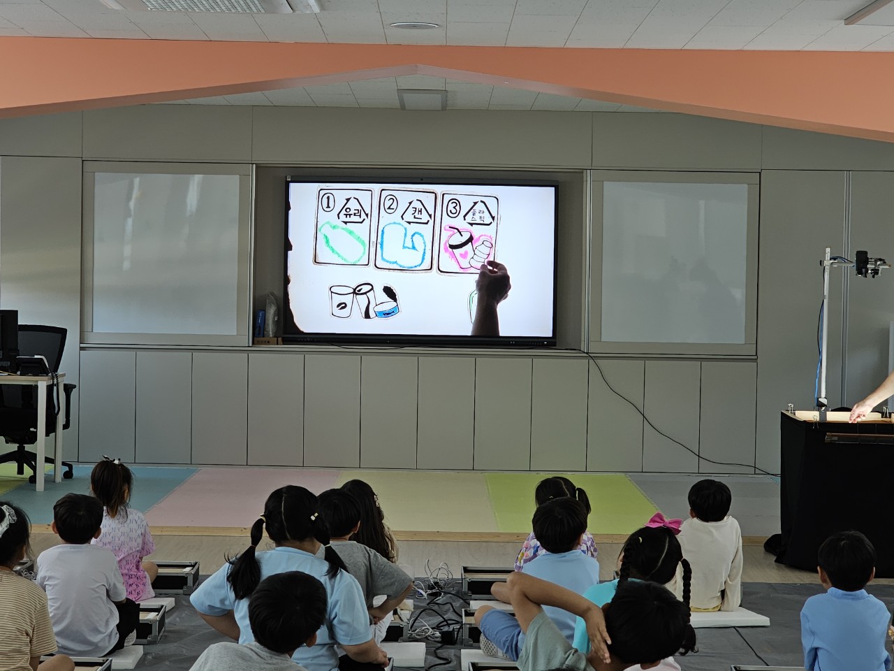 2025. 문상초등학교-샌드아트 공연 관람-69478457025