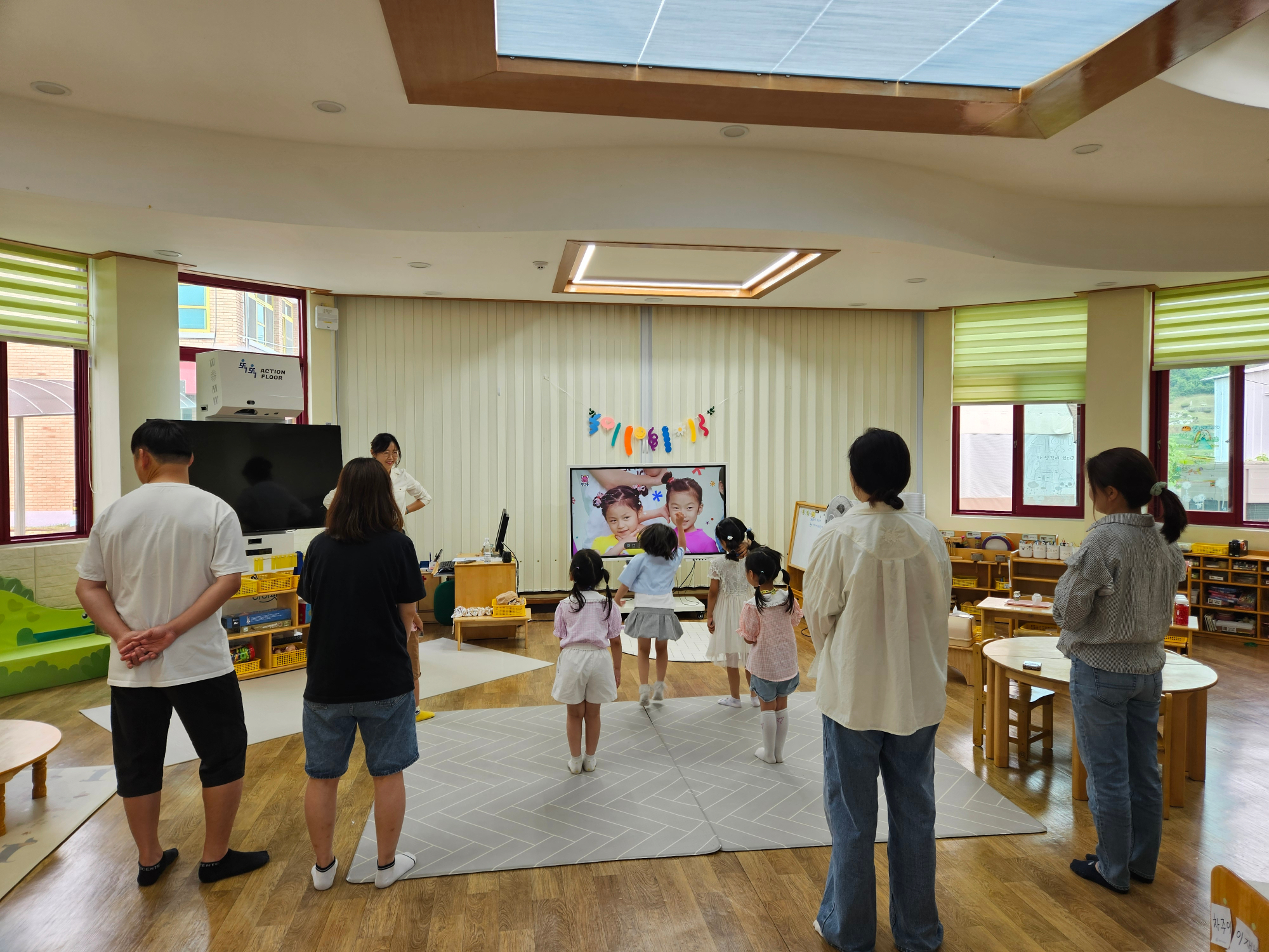 KakaoTalk_20250613_121928859_02