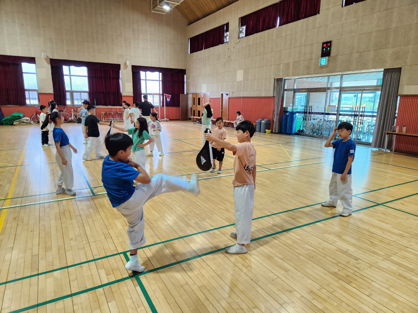 KakaoTalk_20250609_102203758_03