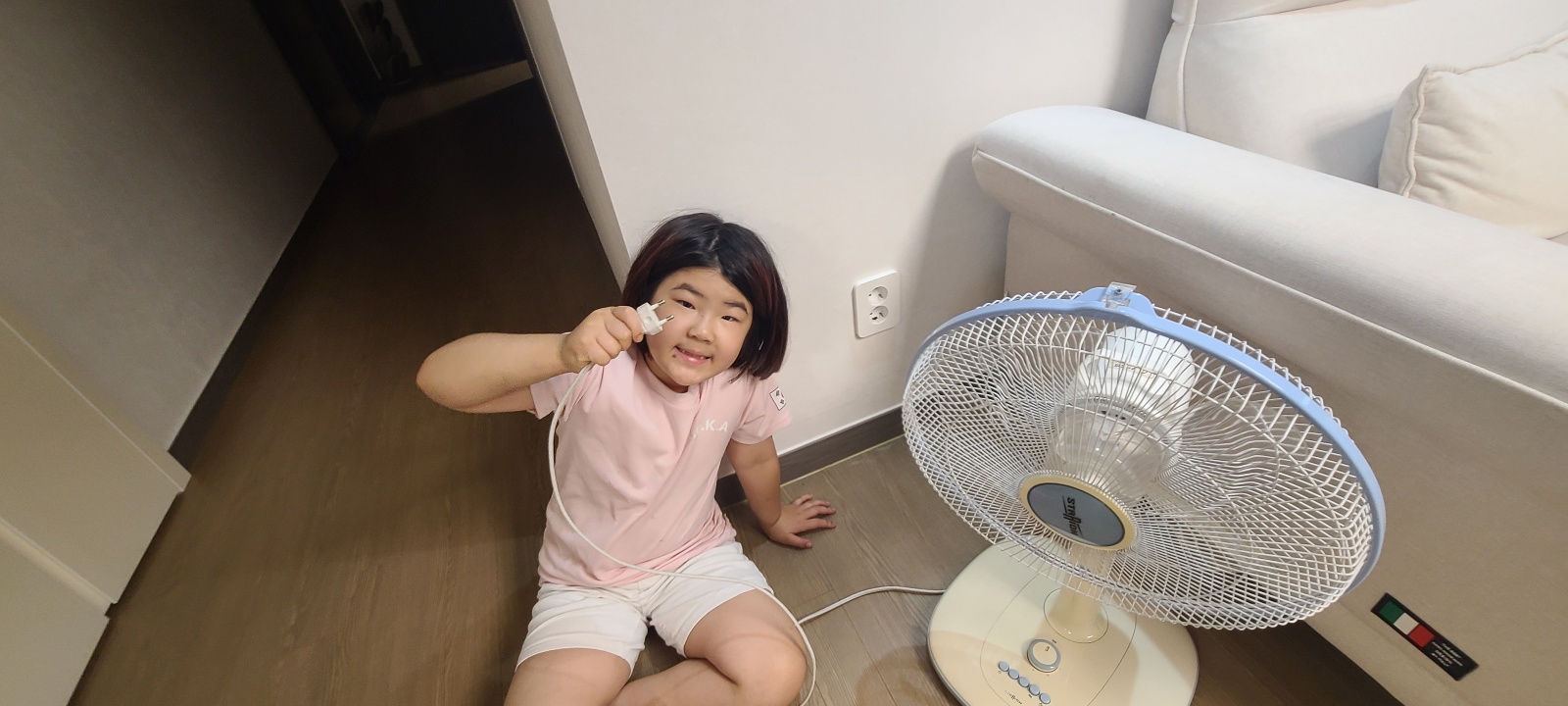 KakaoTalk_20250608_212613845_02