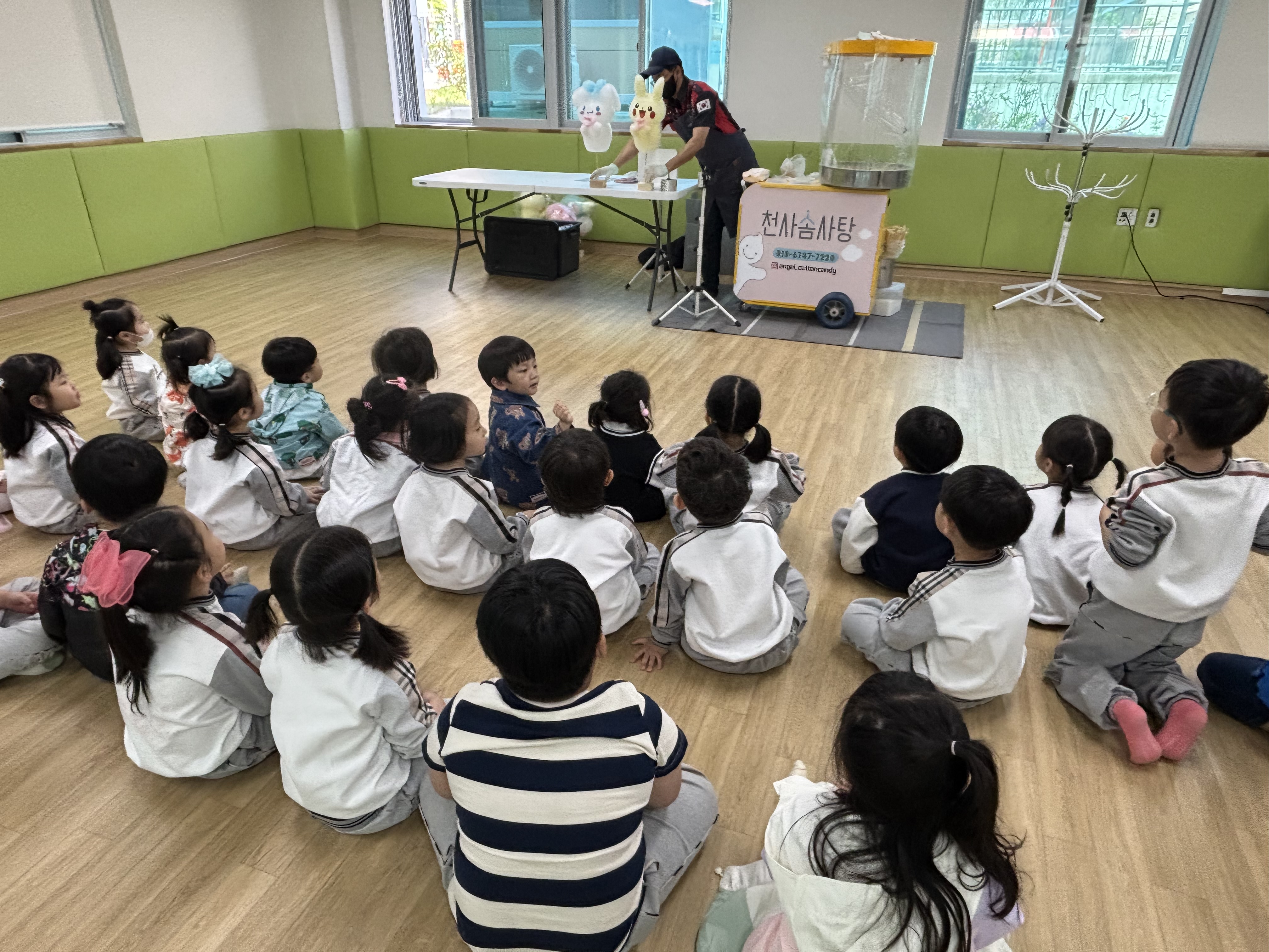 KakaoTalk_20250502_152653982_03.jpg