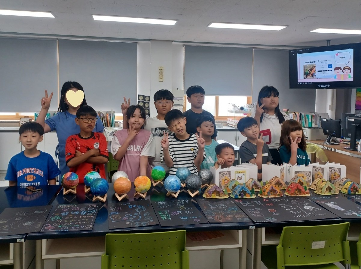 찾아오는 도서관(홈페이지).jpg