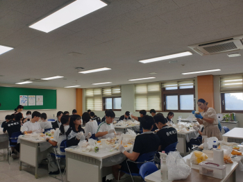 KakaoTalk_20250703_102759815_06.jpg