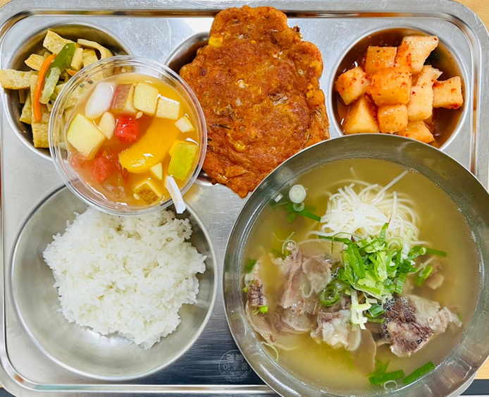 중식 식단 이미지