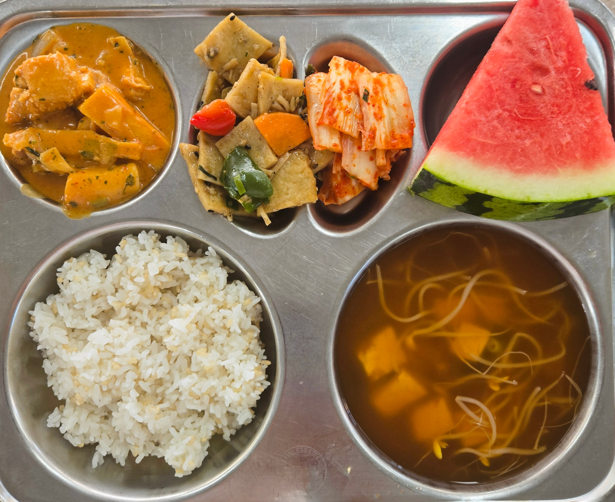 석식 식단 이미지