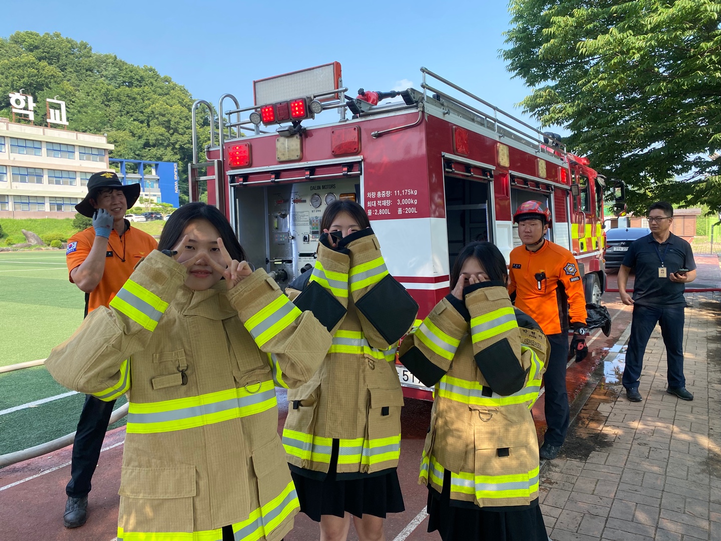 KakaoTalk_20250717_121812915_07