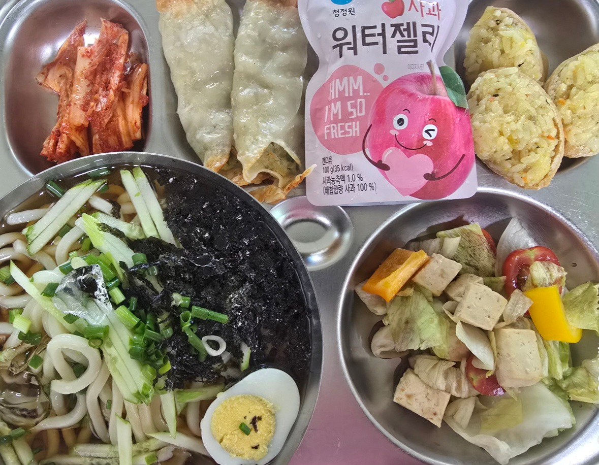 중식 식단 이미지