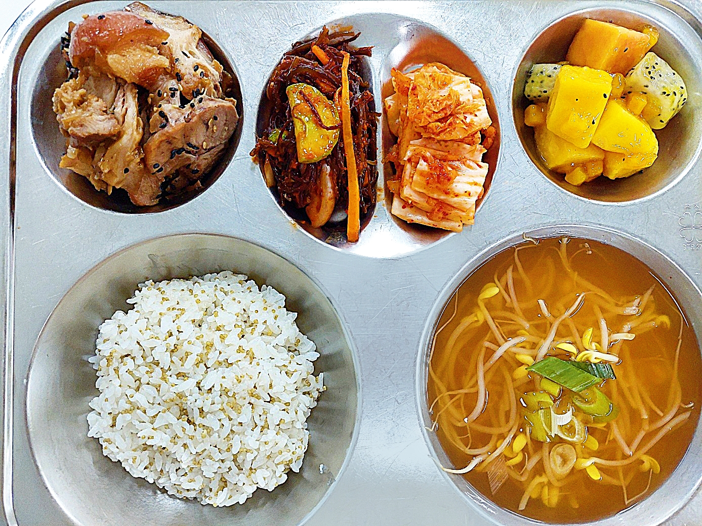 중식 식단 이미지