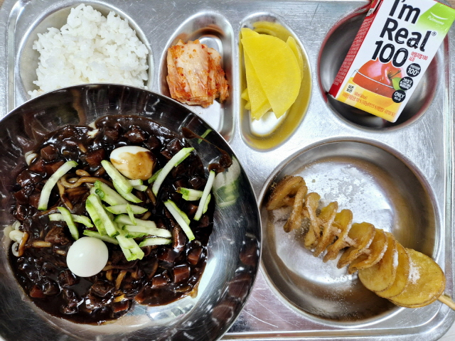 중식 식단 이미지