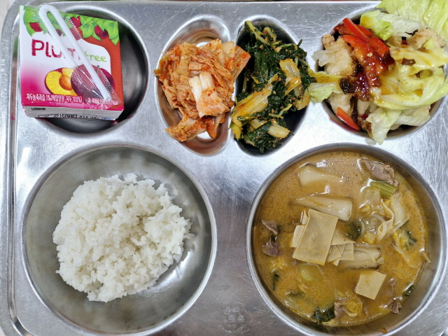 중식 식단 이미지
