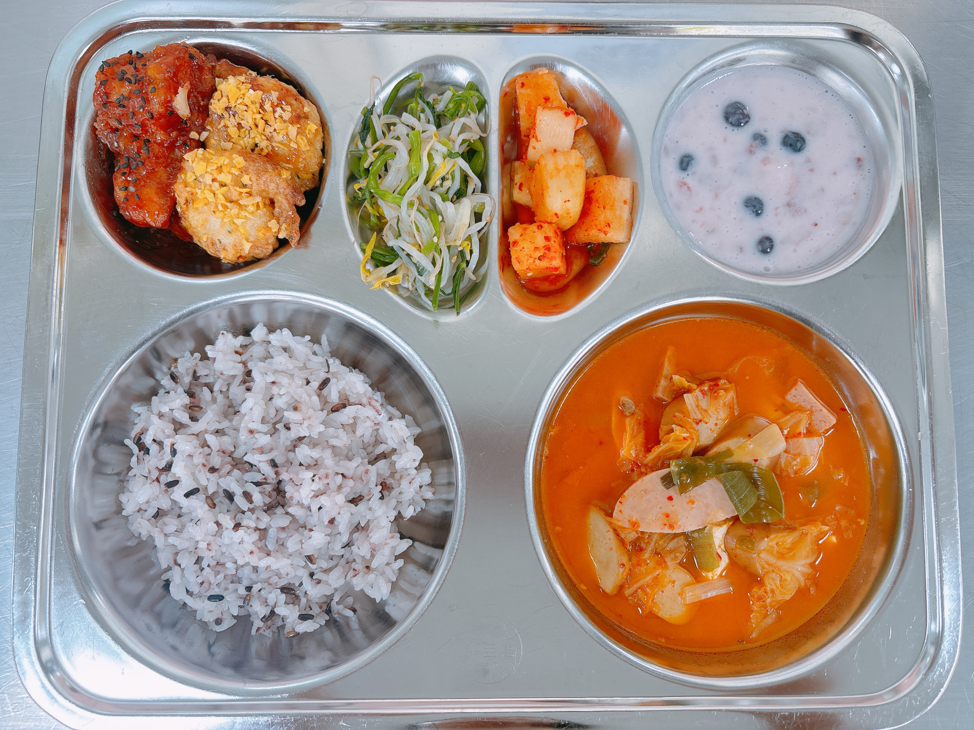 중식 식단 이미지