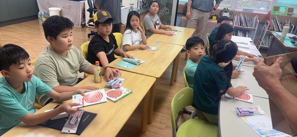 KakaoTalk_20250718_100252878_08