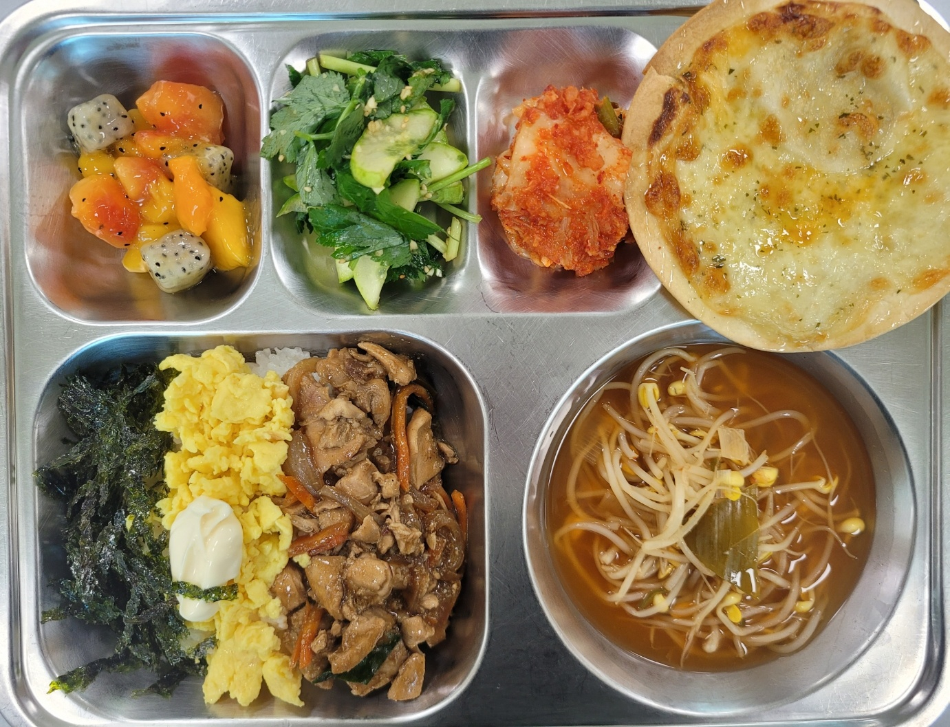 중식 식단 이미지