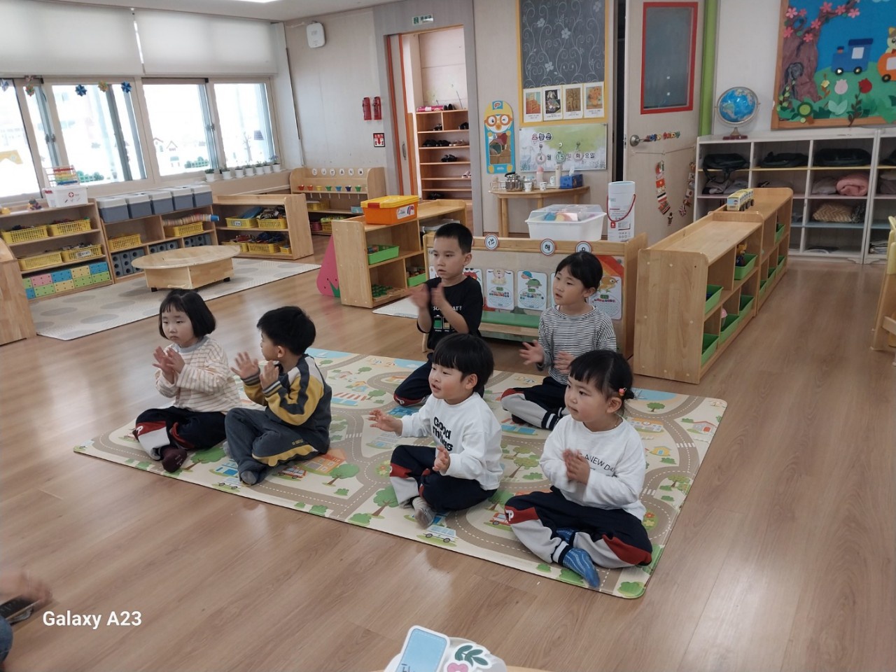 KakaoTalk_20250723_080432250_01
