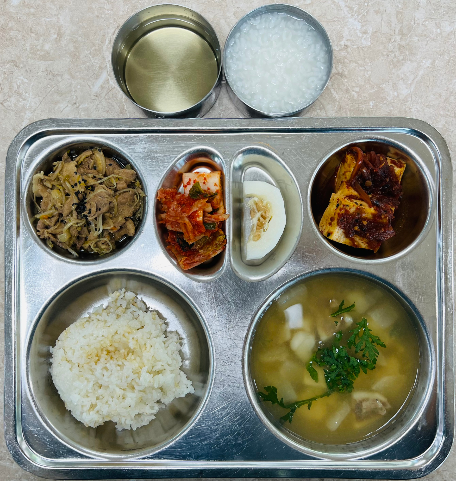 중식 식단 이미지