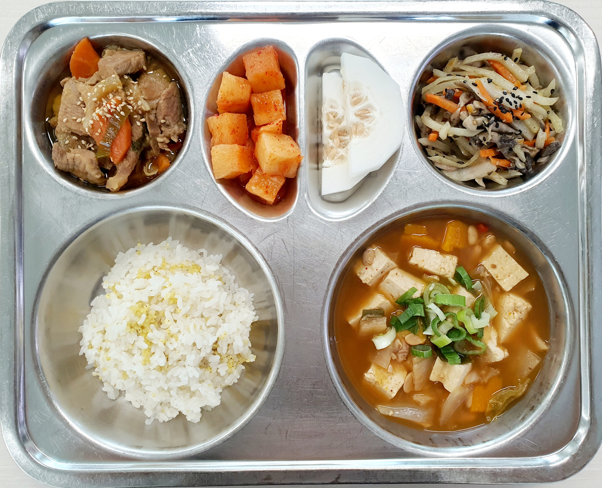 중식 식단 이미지