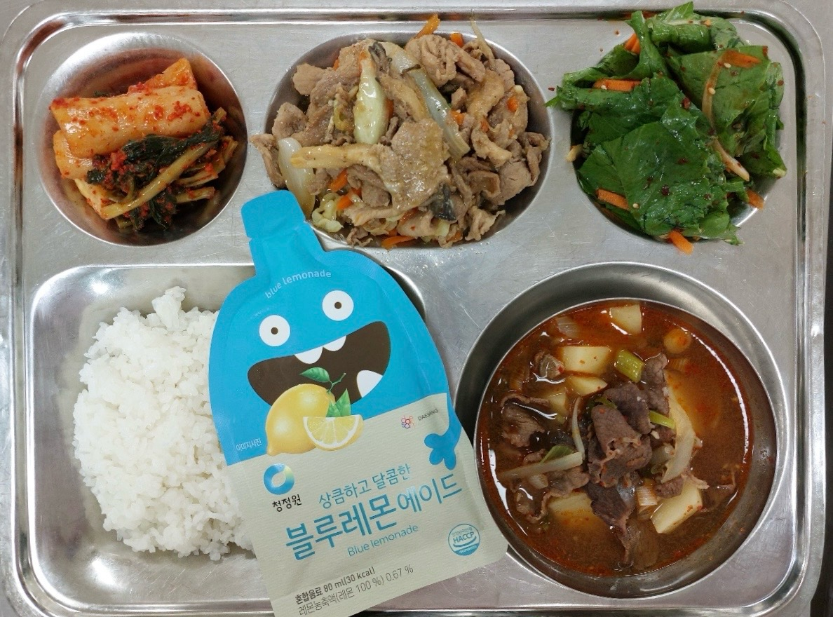 중식 식단 이미지