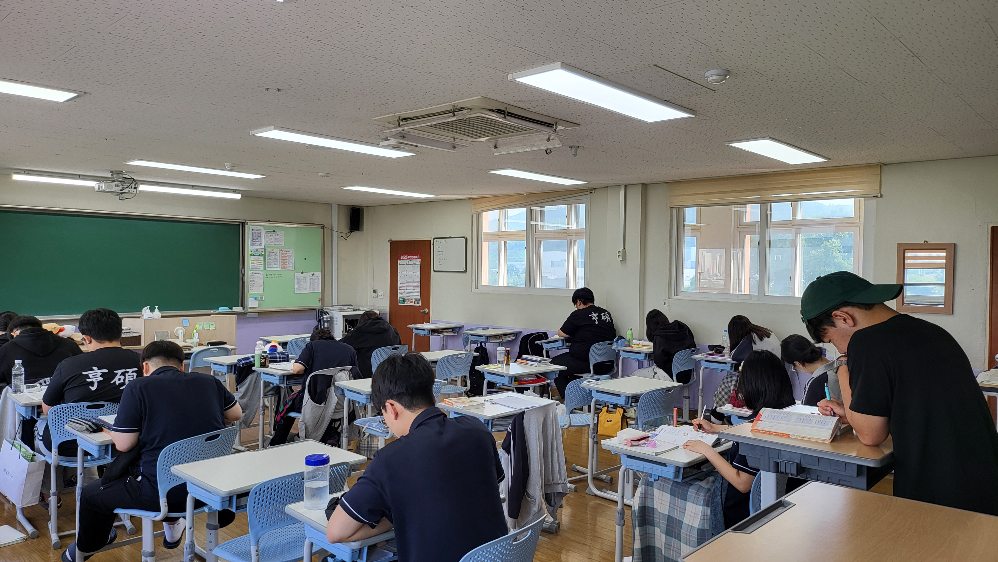KakaoTalk_20250819_153231153_03